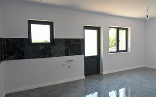 Casă de vanzare | Renovata 2025 | Berceni - Prahova | Comision 0% - Poză 9