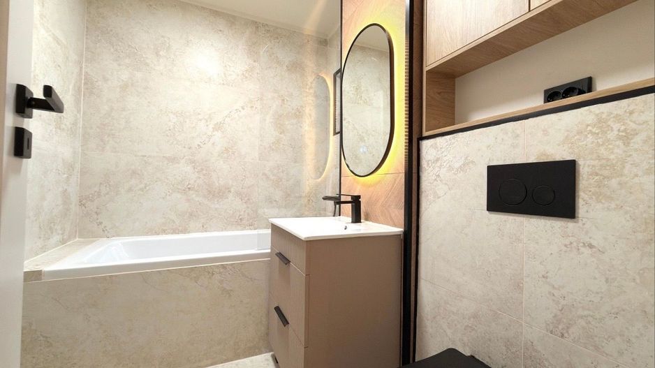 Apartament superfinisat | la cheie | bloc reabilitat | Primãverii - Poză 5