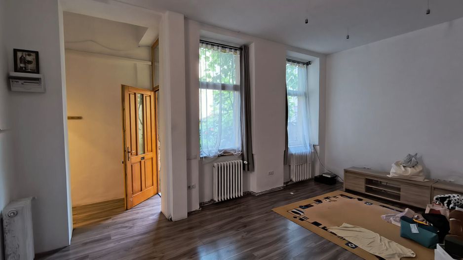 Chirie, 2 camere, Vasile Alecsandri. 450 €/lună. Comision 0. - Poză 1