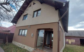 🏡 Casă de vânzare în Horodnicul de Sus! 🏡 - Poză 1