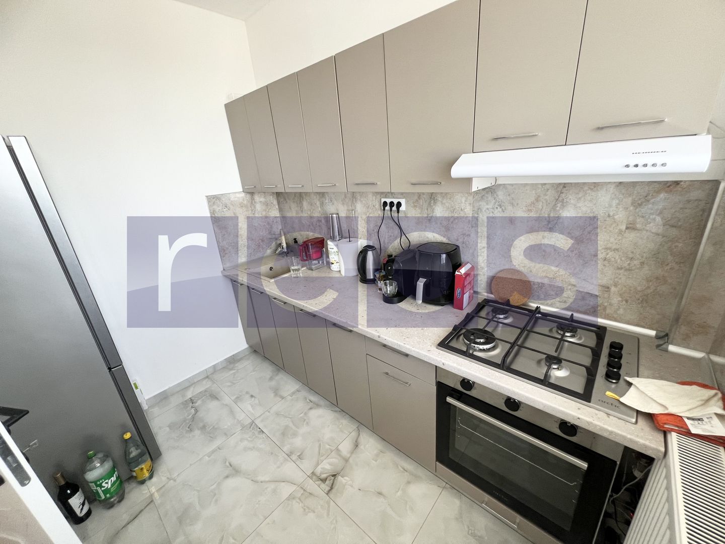 VANZARE 2 CAMERE | 1 MAI | RENOVAT 2024 | BALCON 10 MP | FARA RISC SEISMIC - Poză 6