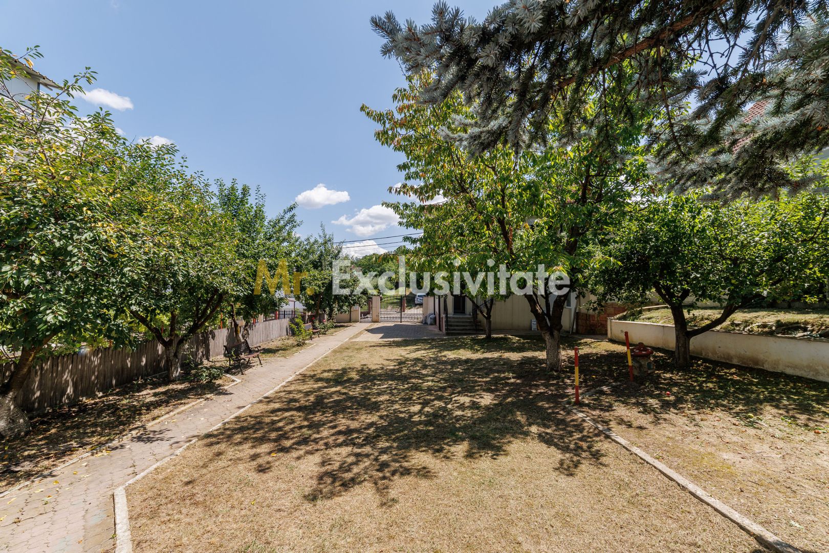 Proprietate multifunctionala | Doua cladiri | 581 mp | Pitesti - Poză 31