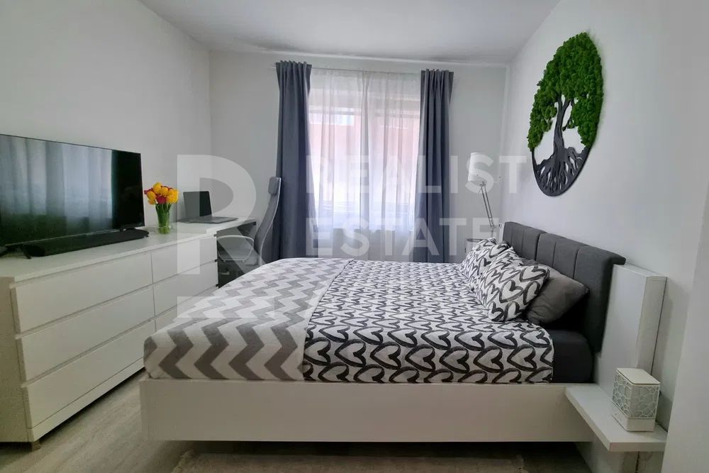 Vânzare, apartament 2 camere, zona Ozana - Poză 3