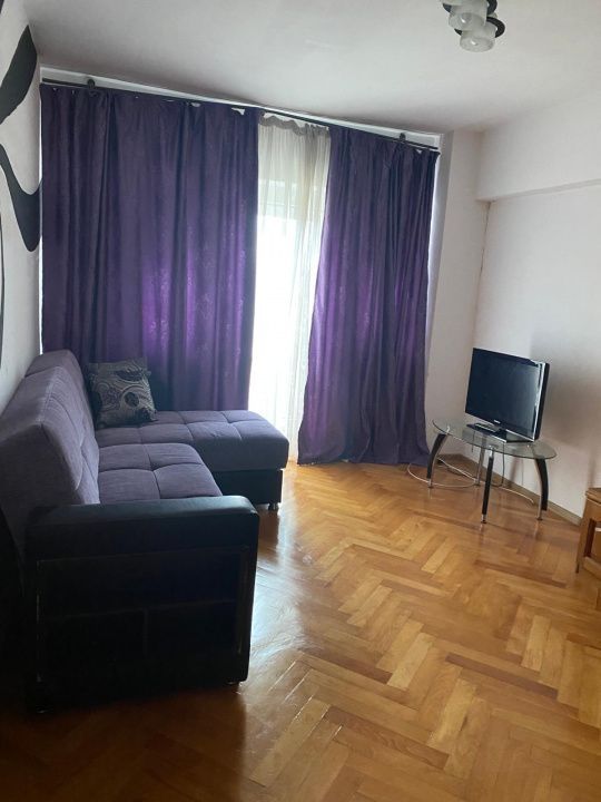 închiriere apartament, 2camere, ultracentral - Poză 4