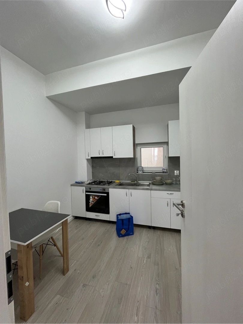 Apartament 1 camera, 2 locuri parcare, bucatarie separata, camera depozitare, balcon - Poză 2