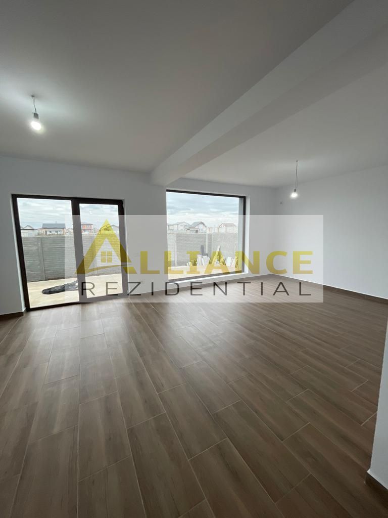 Casa individuala - 300 mp  - 5 camere - 3 bai - Poză 16