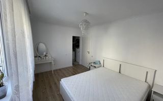 Apartament cu 3 camere de vanzare in Floresti - Poză 5
