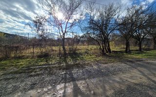 TEREN INTRAVILAN 503 MP – ZONA CASTELUL CORVIN / HOTEL WERK – 16.900 € - Poză 1