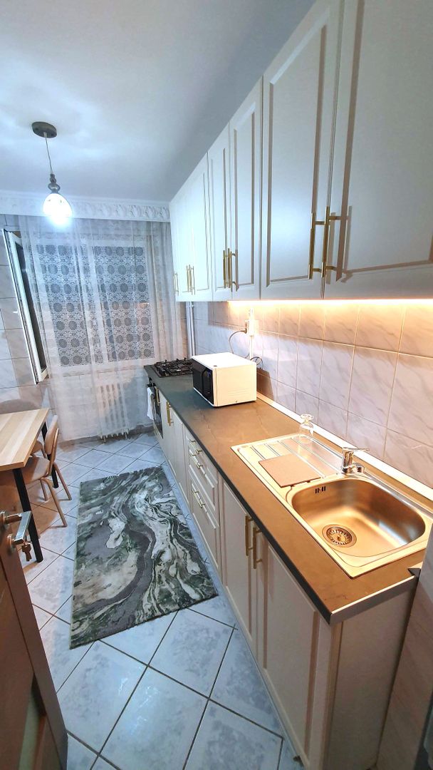 🚇 Închiriez Apartament cu 2 camere, 50 m de metrou 1 Decembrie - Poză 6