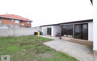 Soluție Locativă pentru Firme: Vilă cu Capacitate Mare în Ciorogarla - Poză 20