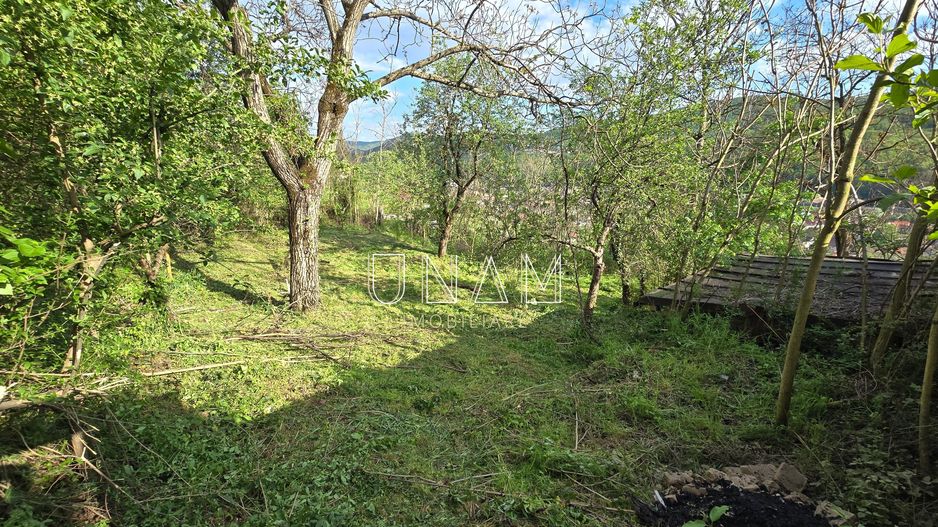 🏡 Casă accesibilă cu priveliște frumoasă în Reșița! - Poză 8