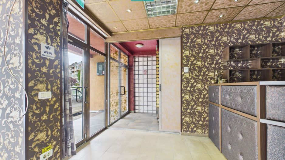 Clădire comercială P+1 de închiriat - Poză 5