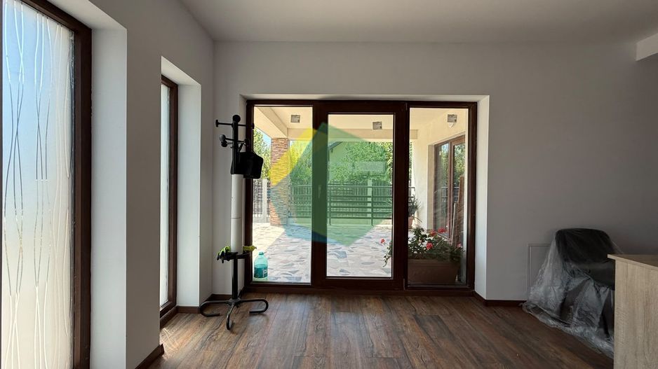 Spațiu comercial / birouri la parter | 135 mp | Odăi - Poză 8