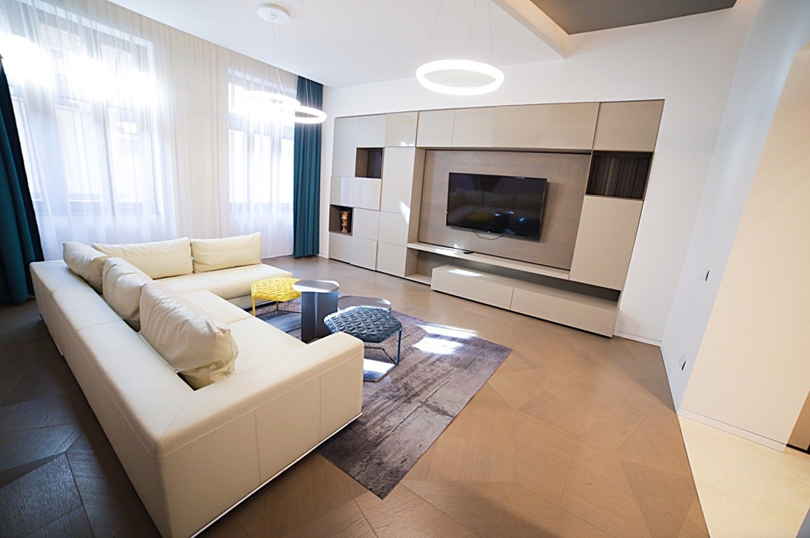 Apartament 3 camere de lux  Centru Istoric, 130mp, 2000Euro - Poză 7