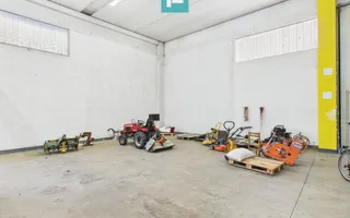 Hală de producție, cu birouri și teren, în Sebiș - Poză 24