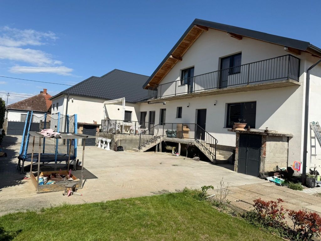 Casă +axexa+teren generos, zona 14 Mai - Poză 8