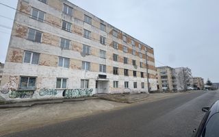 BLOC DE GARSONIERE P+4 SUPRAFAȚĂ UTILĂ 2135MP TEREN 2967 MP CĂMPULUNG - Poză 1