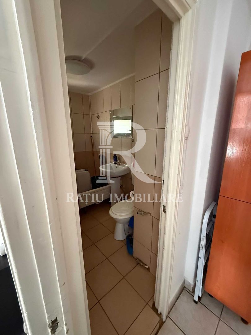 Spațiu comercial de închiriat | 3 camere | Zona Sovata - Poză 4