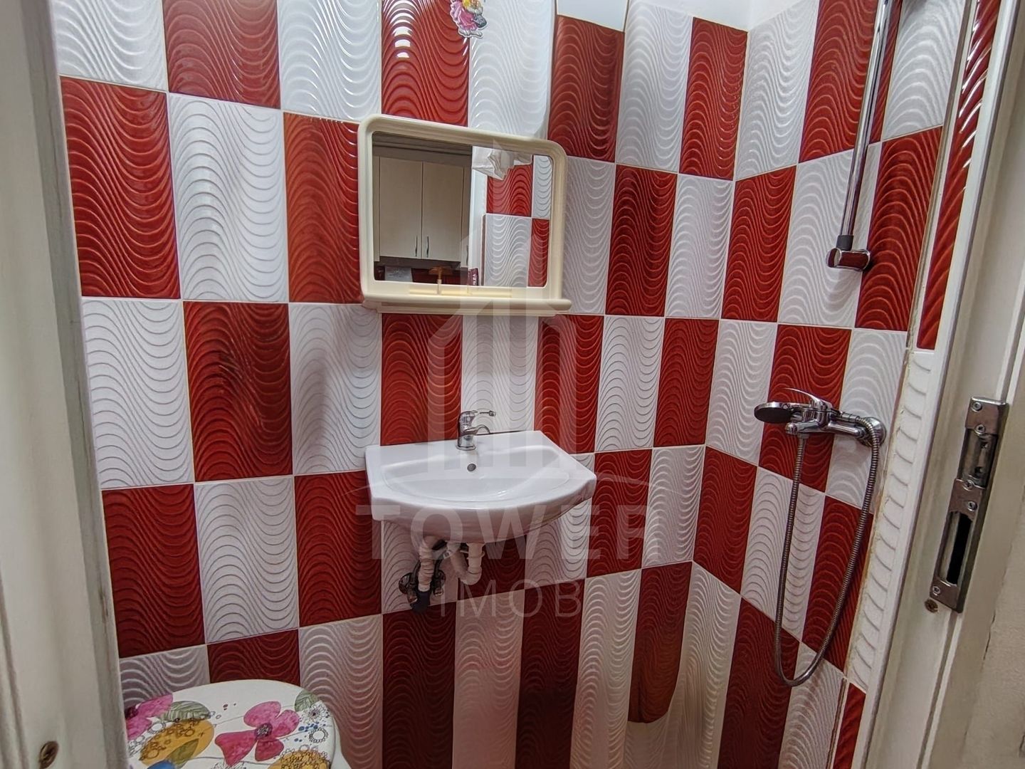 Garsoniera de vânzare complet mobilata și utilata - Poză 3