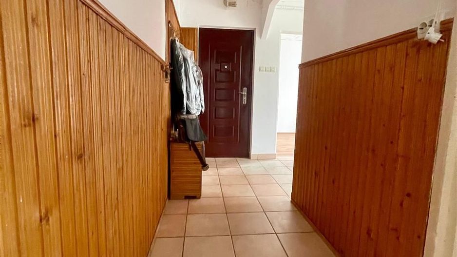 Apartament 3 camere  Marghita - Poză 5