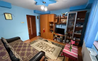 Vila construită in 2010 - P+1+pod - S=236 mp și curte 238 mp Campina! - Poză 14