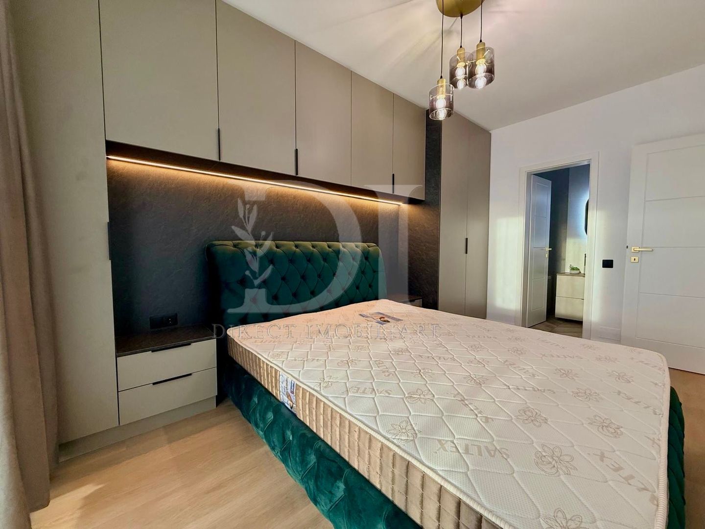 Apartament a cheie / trei camere / Zona Tineretului - Poză 14