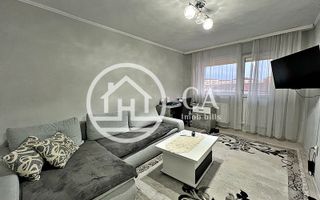 Apartament de vânzare cu 3 camere în zona Rogerius, Oradea - Poză 4