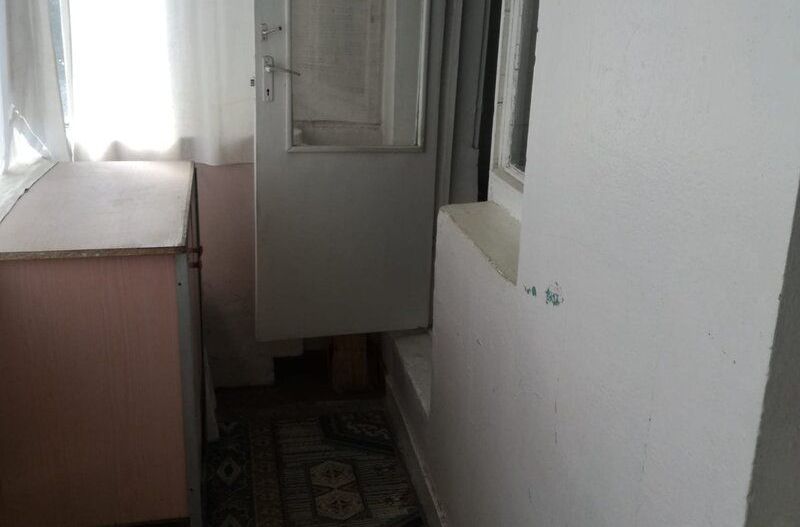 De vanzare apartament cu 2 camere semidecomandate, Mazepa 1, etaj 2, 65.000 - Poză 3