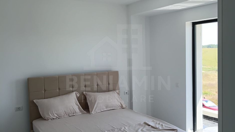 Casa noua 4 dormitoare 2 bai P+1 zona Selgros Teilor - Poză 14