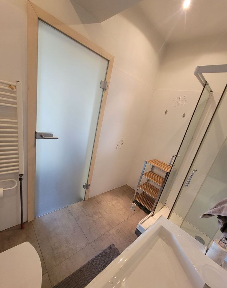 Închiriez apartament 2 camere, Decebal, openspace, parcare inclusă - Poză 7