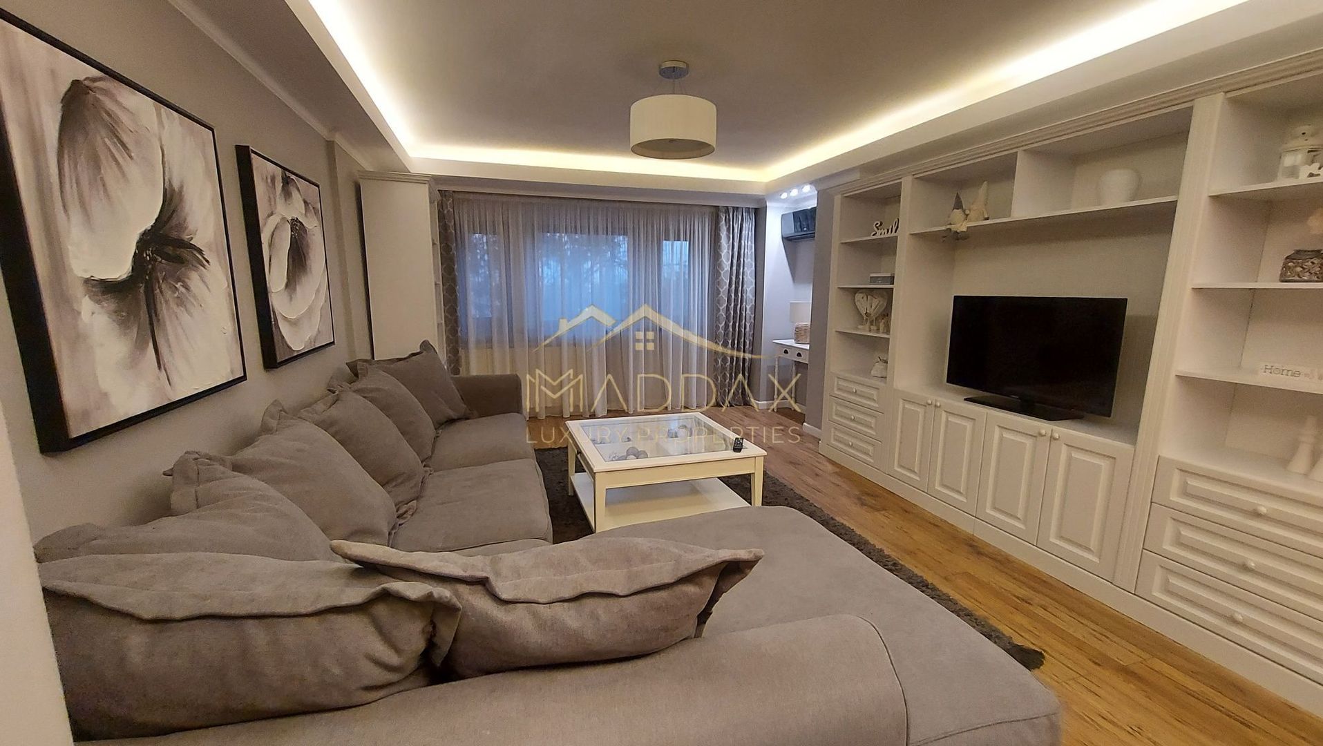 Bulevardul Libertății Nr. 1 – Ultra-Central Premium |  3 Camere Decomandat - Poză 1