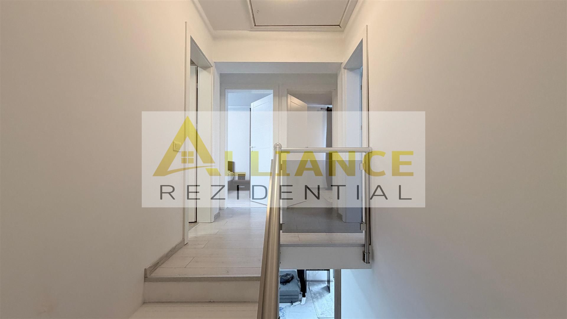 Casa Individuala - 4 camere - 2 bai -  278mp teren - Poză 14