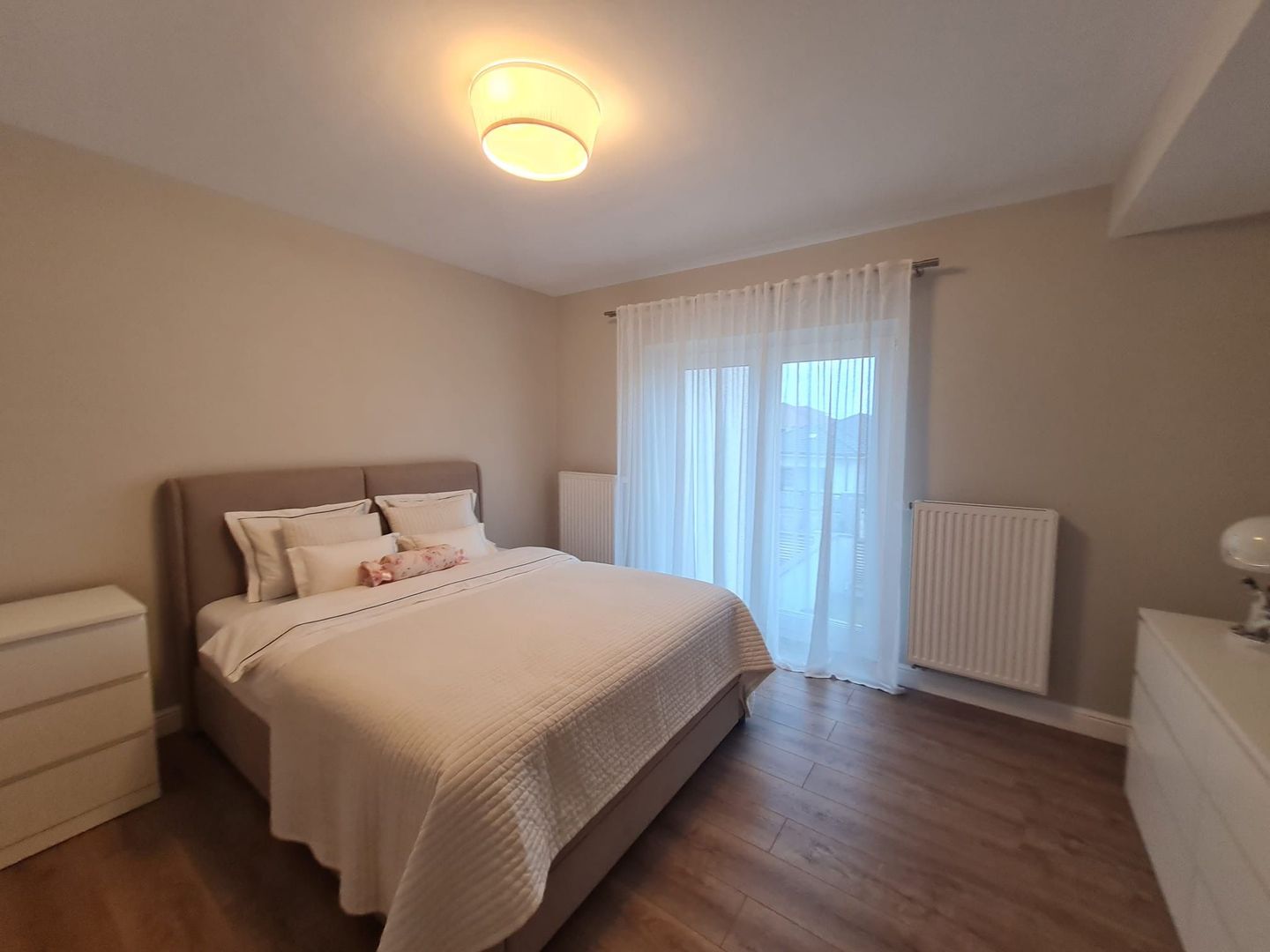 Casă ultrafinisata in zona Parcului central Dumbravita - Poză 4