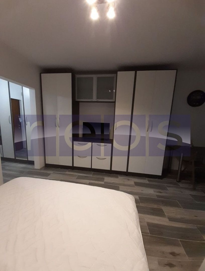 VÂNZARE GARSONIERĂ | ZONA TITAN | MOBILATĂ ȘI UTILATA - Poză 1