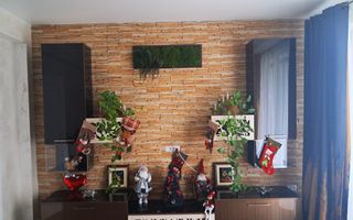 🏠Apartament 3 camere, DC, 70MP + Terasa 130MP // 📍Pacurari - Covoare Basarabia - Poză 1