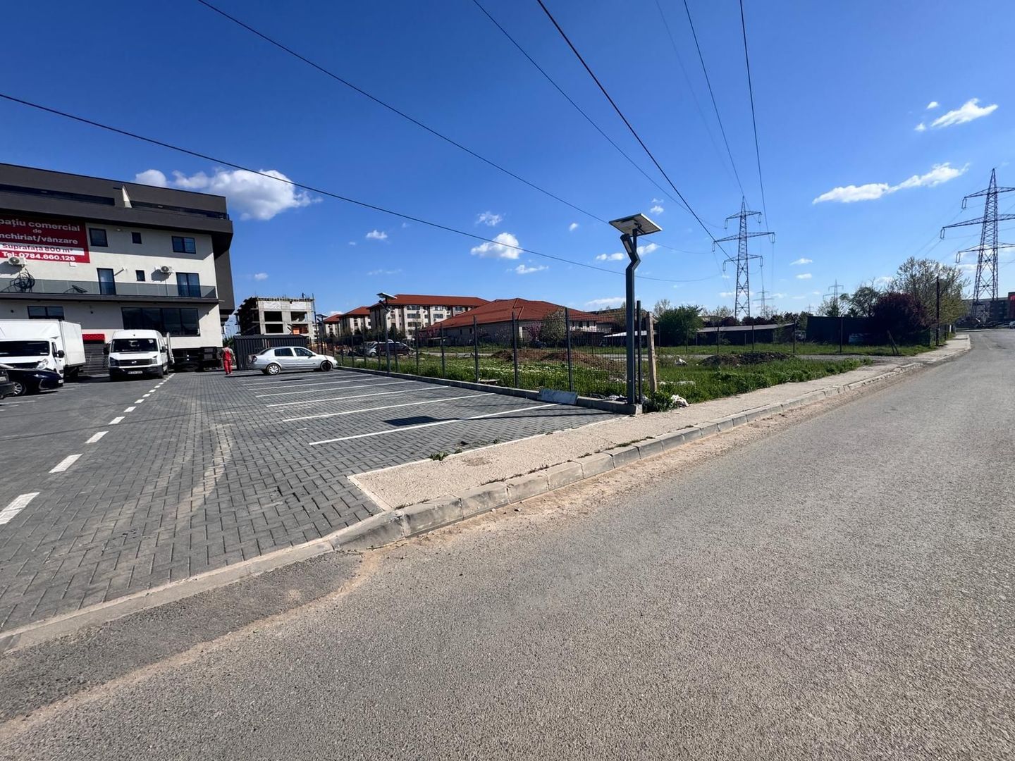 AP. 2 CAMERE , BUCATARIE INCHISA, LOC PARCARE, CENTRALA PROPRIE - Poză 10