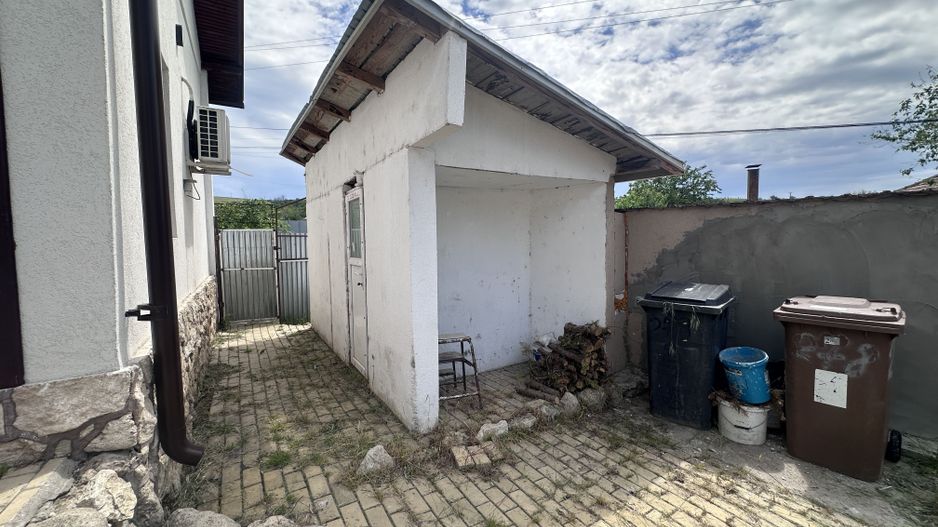 Între dealuri, viță de vie și liniște deplină! Vanzare casa in Prahova - Poză 30