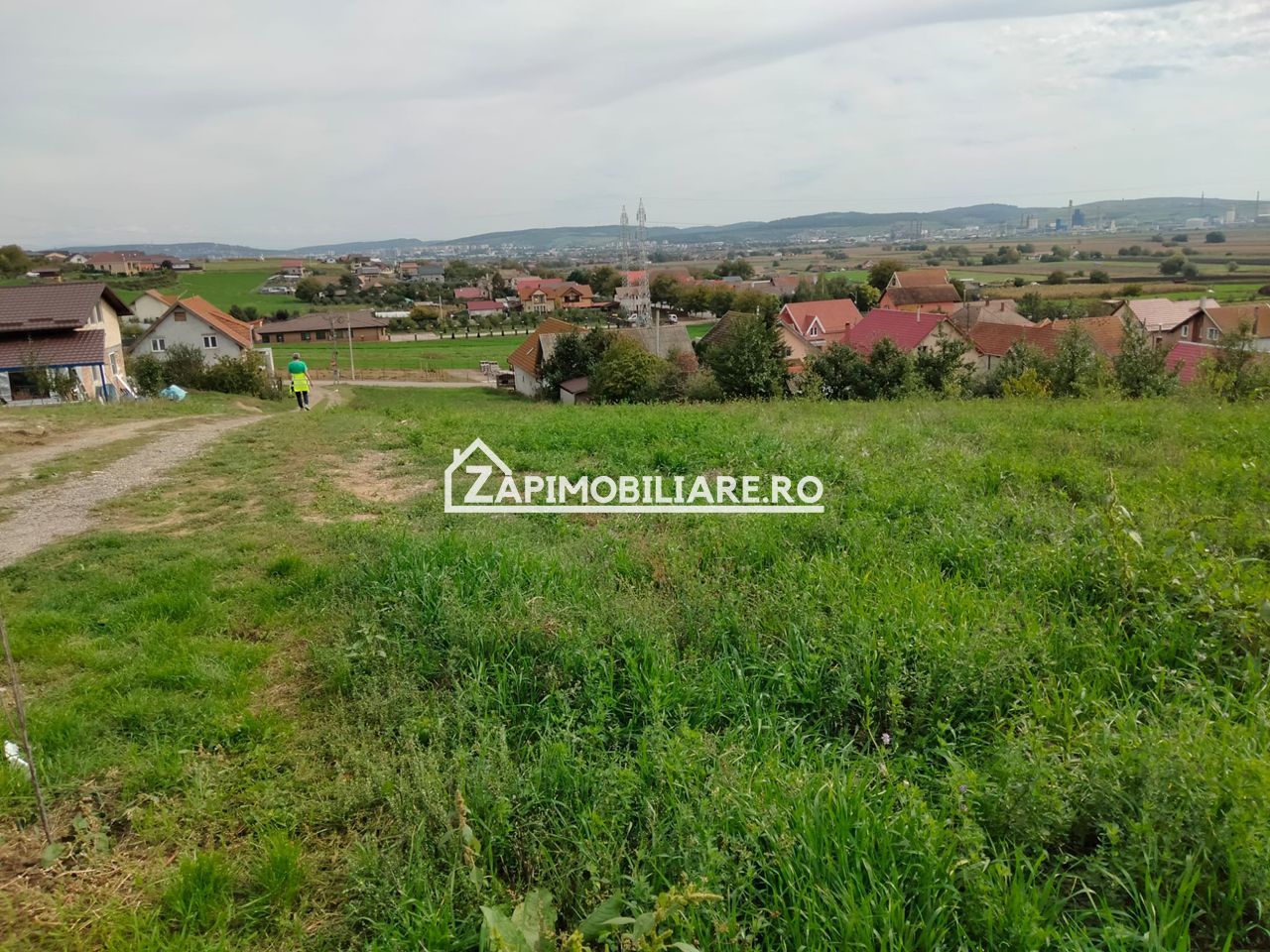 Teren intravilan 2248 mp - Nazna - Poză 4