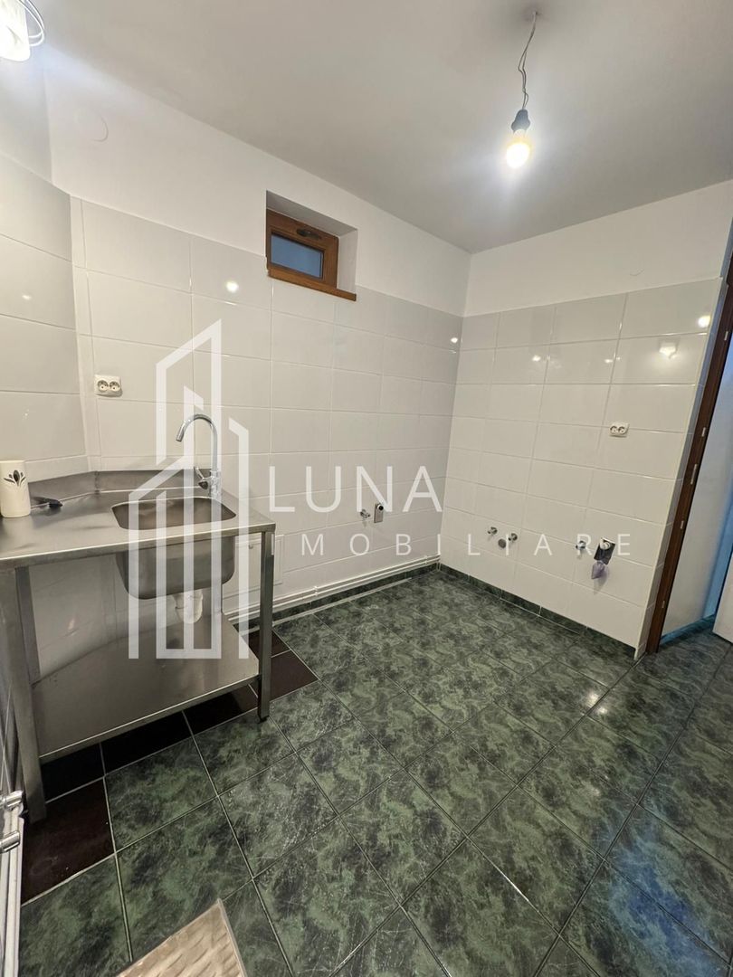 De inchiriat vila cu priveliste spectaculoasa - ideal spatiu comercial - Poză 19