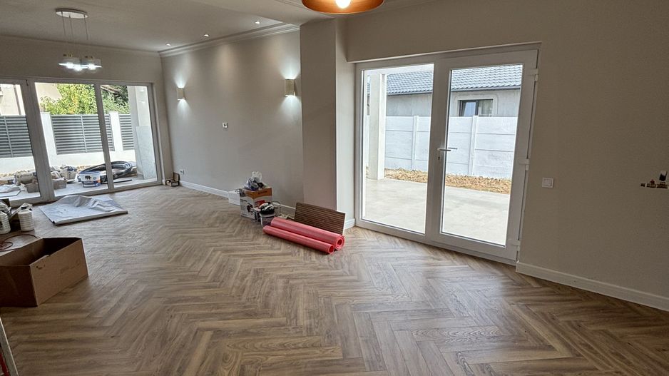 Casă modernă de vânzare - calitate premium, toate utilitatile - Poză 4