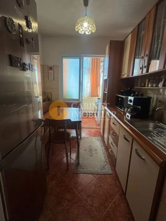 Apartament 2 Camere Decomandat -  zona Galata - Poză 5