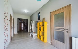 Proprietate multifuncțională într-o locație Centrală - Poză 9