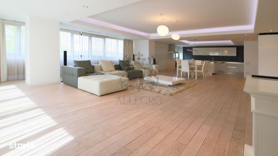 Vanzare | Nordului|  3 Camere | 3 Bai | 230 mp | Terasa | Parcare - Poză 2