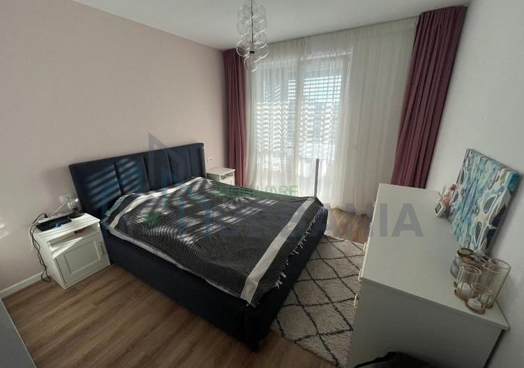 Vând apartament cu 4 camere 85 mp Pacurari - Poză 8