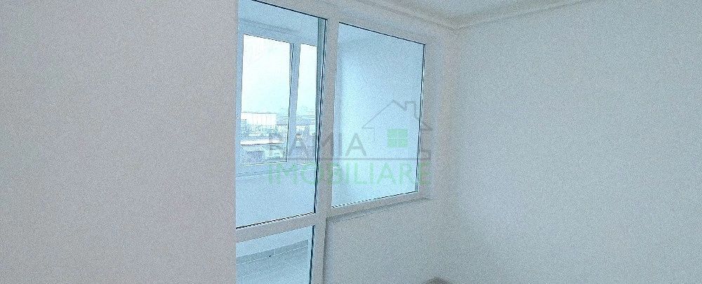 Garsonieră Modernă Noua, Etaj Superior, Ideală Investiție - Poză 2
