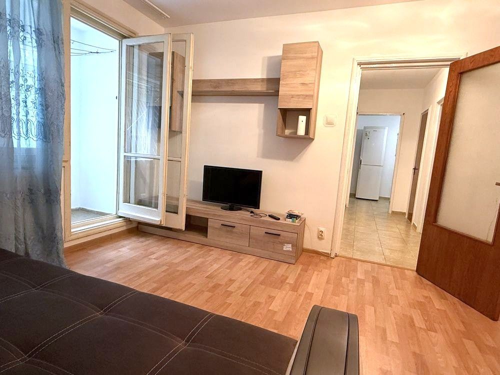 2 camere decomandat, parter, 2 min metrou, zona excelenta, pet friendly - Poză 3