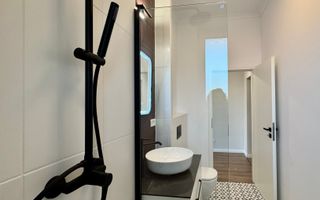 Duplex modern cu grădină, la intrare în Moșnița Nouă - Poză 8