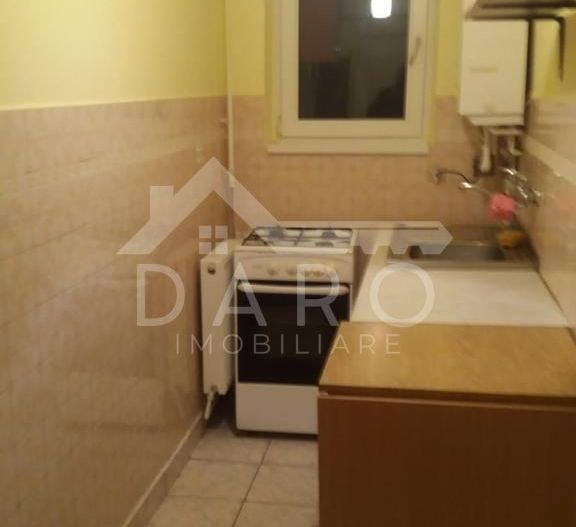 Apartament 2 camere decomandat - Poză 2