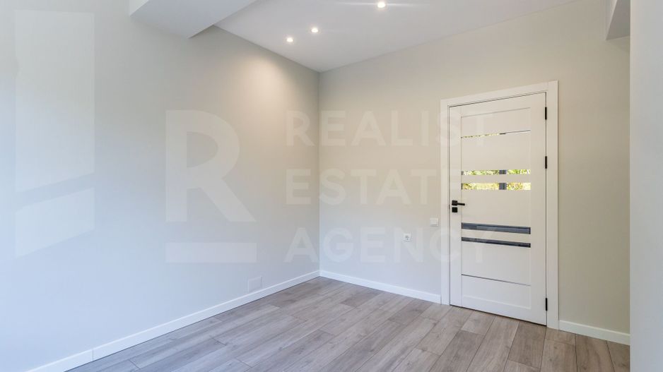 Vânzare, apartament 3 camere, 82.8 mp, str. Nicolae Dimo, Rîșcani - Poză 15