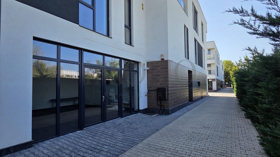 Ansamblu boutique de 5 vile premium | Arhitectură modernă - Poză 3